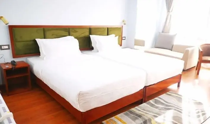 Luxury İki Ayrı Yataklı Oda