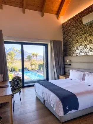 Comfort Oda, 1 En Büyük (King) Boy Yatak, Veranda, Dağ Manzaralı (4)