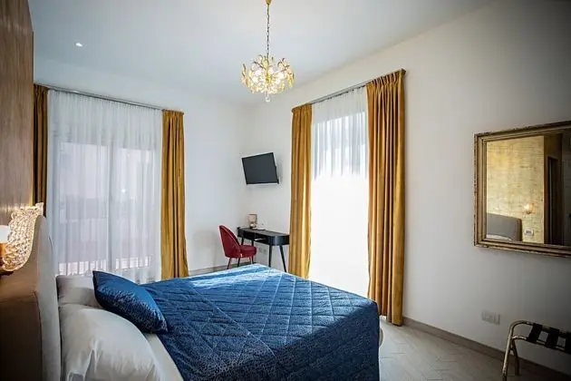 Comfort Tek Büyük Yataklı Oda