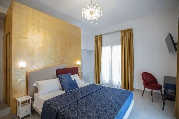 Comfort Tek Büyük Yataklı Oda