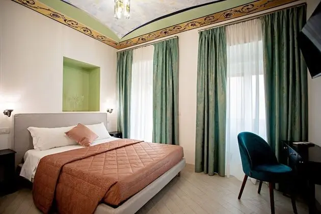 Design Tek Büyük Yataklı Oda