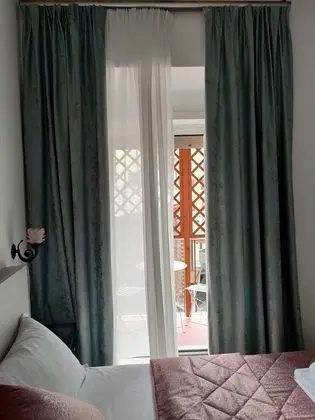 Design Tek Büyük Yataklı Oda