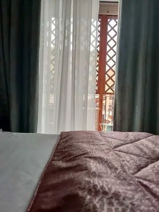 Design Tek Büyük Yataklı Oda