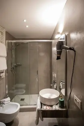 Design Tek Büyük Yataklı Oda