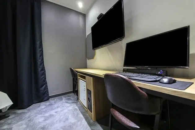 Deluxe Tek Kişilik Oda