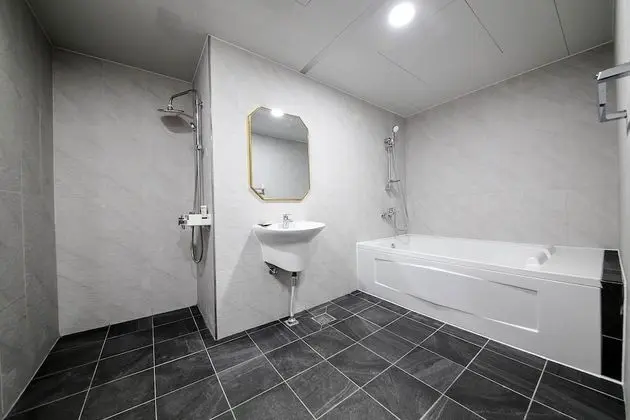 Deluxe Tek Kişilik Oda