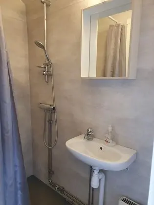 Kır Evi, Özel Banyo (20-25)