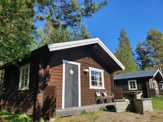 Kulübe, Ortak Banyo (15-17)