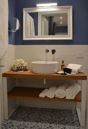 Deluxe Tek Büyük Yataklı Oda, Veranda (C2)