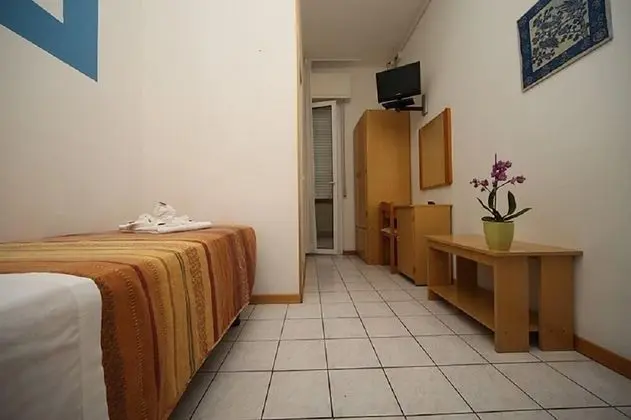 Economy Tek Kişilik Oda