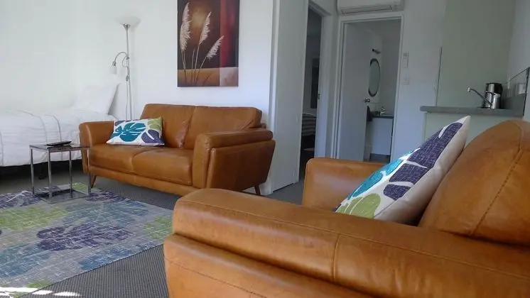 Standard Apart Daire, 1 Yatak Odası, Küçük Mutfak, Park Manzaralı