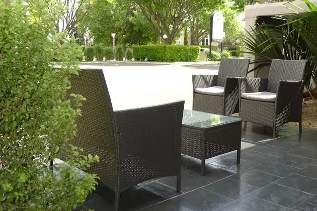 Standard Apart Daire, 1 Yatak Odası, Küçük Mutfak, Park Manzaralı