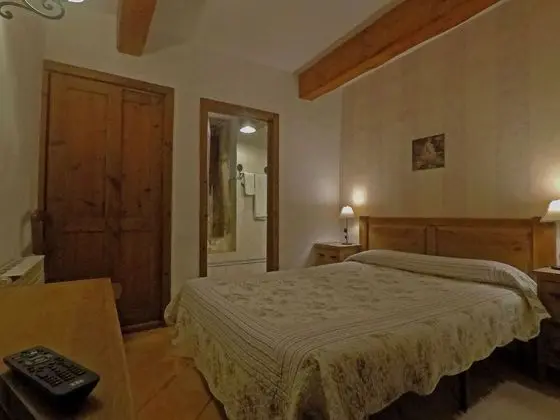 Junior Tek Büyük Yataklı Oda