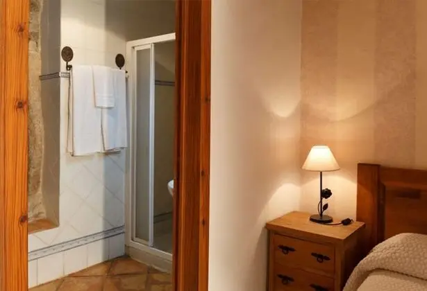 Junior Tek Büyük Yataklı Oda