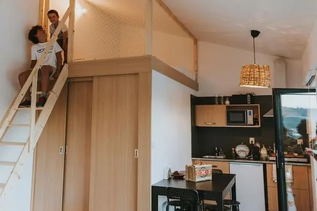 Family Stüdyo Süit, 1 Yatak Odası, Küçük Mutfak, Bahçeli