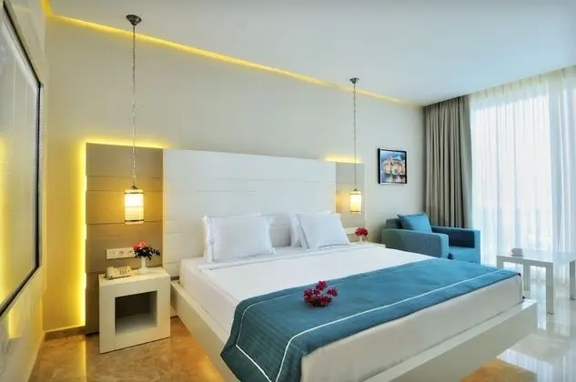 Deluxe Tek Büyük Yataklı Oda