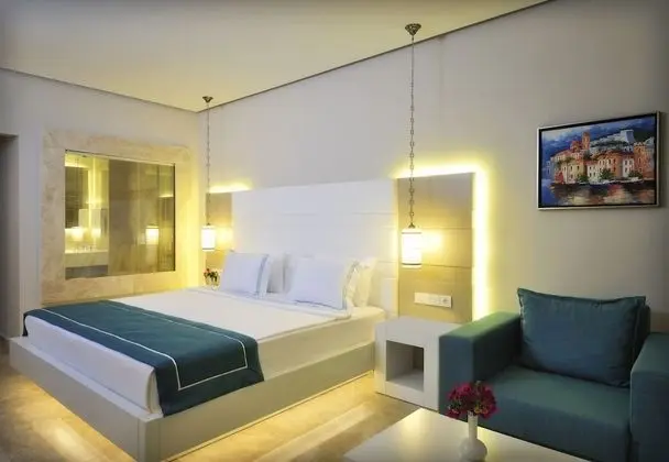 Deluxe Tek Büyük Yataklı Oda