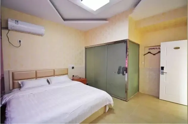 Comfort Tek Büyük Yataklı Oda