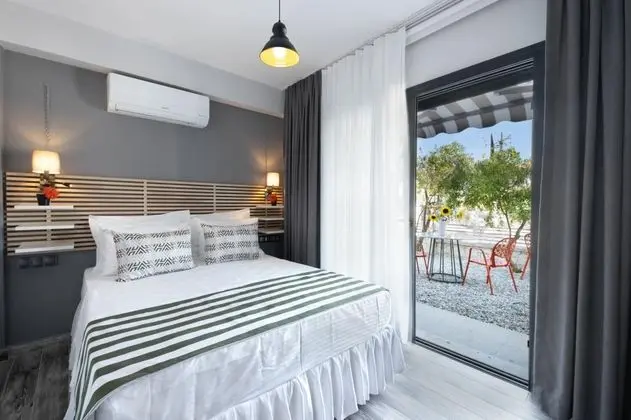 Klasik Oda, Bahçe Manzaralı, Bahçe Katı