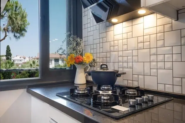 Suite, Bahçe Manzaralı, Tam Donanmlı Mutfak - Full Kitchen