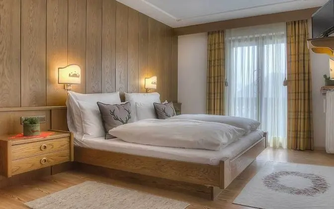 Tek Büyük Yataklı Oda