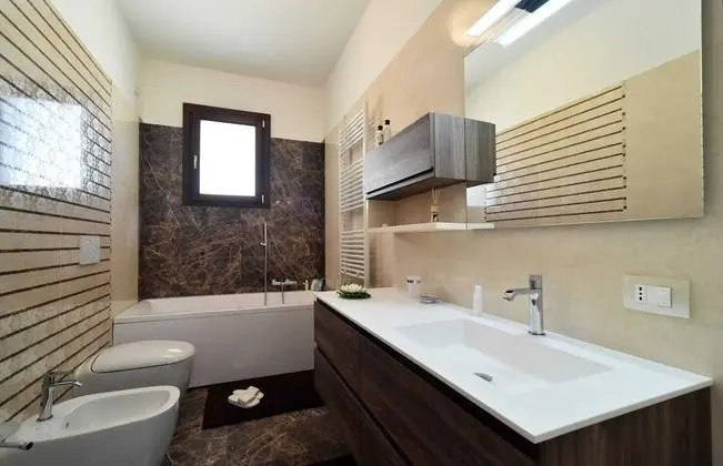 Üç Kişilik Oda, 2 Yatak Odası, Bağlantılı Odalar