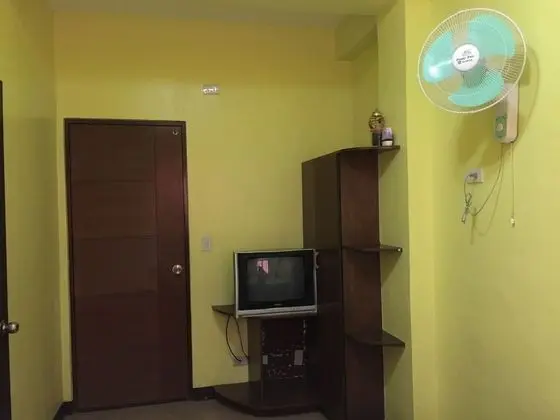 Standard Üç Kişilik Oda (Air Conditioned)