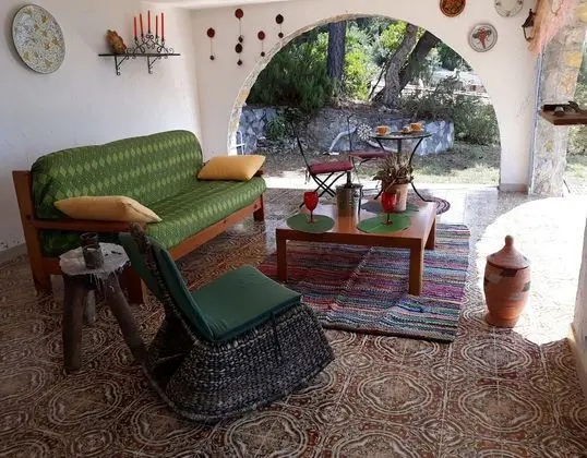 Tek Büyük Yataklı Oda, Özel Banyo, Bahçe Manzaralı