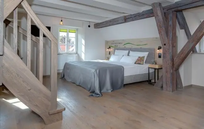 Comfort Tek Büyük Yataklı Oda