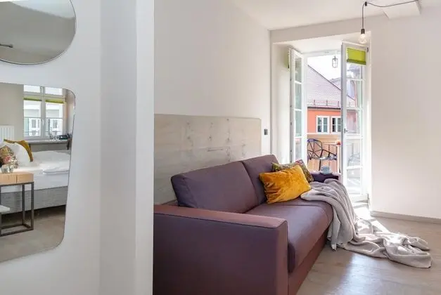 Tek Büyük Yataklı Oda, Balkon