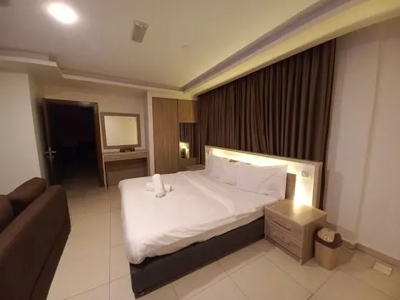 Deluxe Tek Büyük Yataklı Oda, 2 Yatak Odası