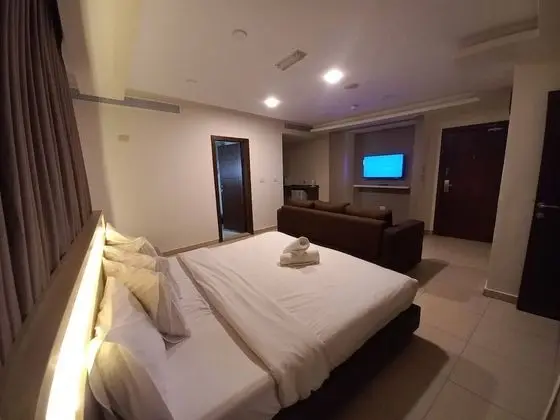 Deluxe Tek Büyük Yataklı Oda, 2 Yatak Odası