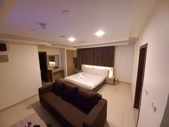 Deluxe Tek Büyük Yataklı Oda, 2 Yatak Odası