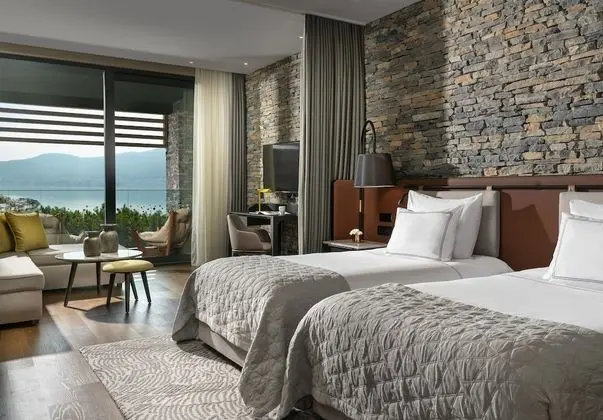 Deluxe Oda, Kısmi Deniz Manzaralı