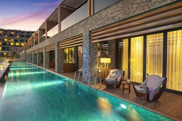 Laguna Deluxe Room, Partial Sea View - S