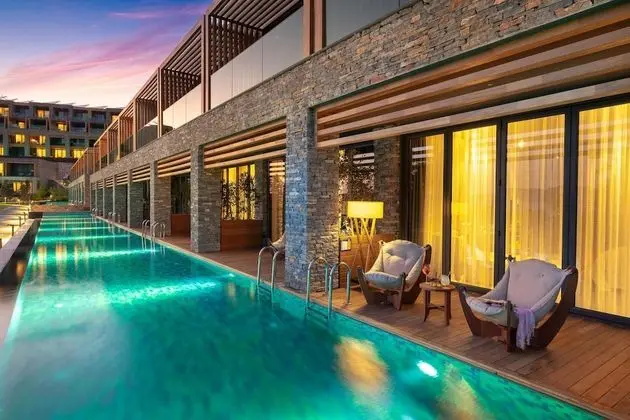 Laguna Deluxe Room, Partial Sea View - S