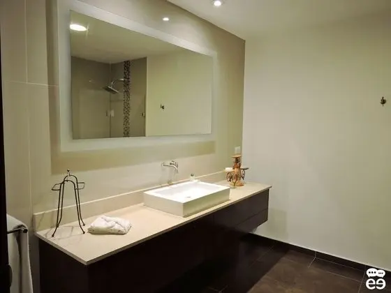 Deluxe Apart Daire, Koy Manzaralı