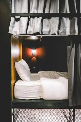 Bed in 6-Bed Mixed Dormitory Room