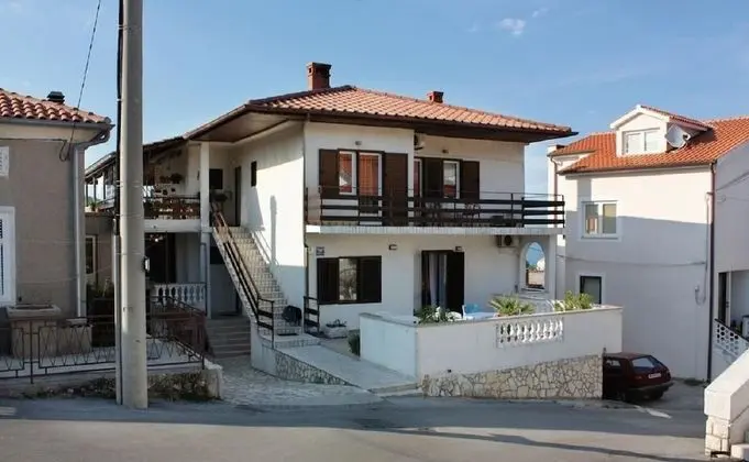 Apart Daire (Luka - with parking - A1(2+1))