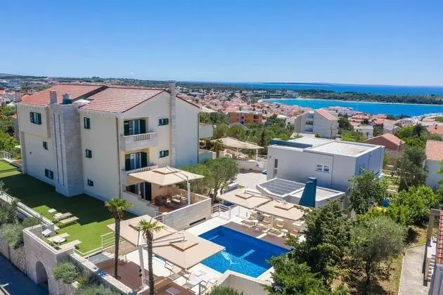 Apart Daire (Luka - with pool - A2(2+2))