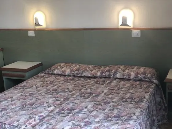 Tek Büyük Yataklı Oda, Bahçe Manzaralı