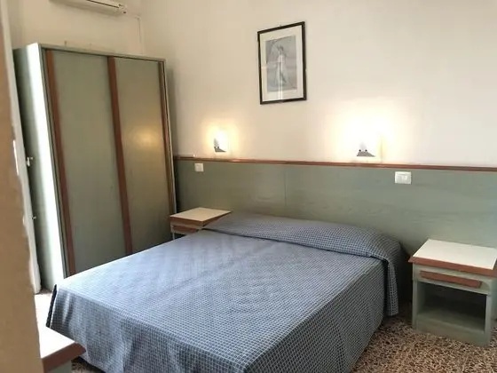 Tek Büyük Yataklı Oda, Bahçe Manzaralı