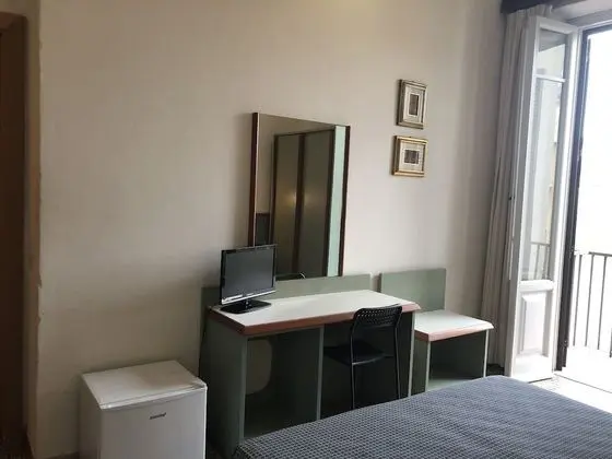 Tek Büyük Yataklı Oda, Bahçe Manzaralı