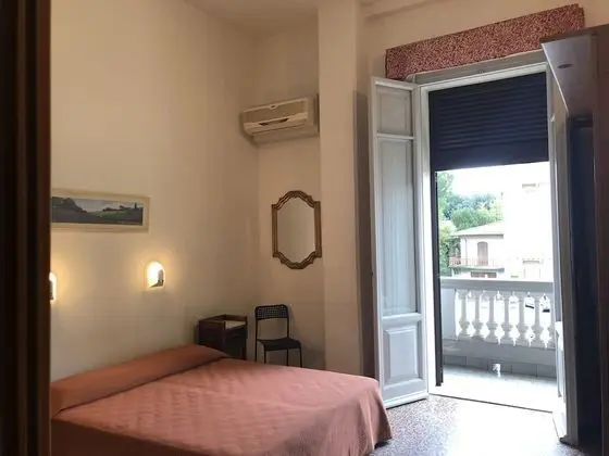 Tek Büyük Yataklı Oda, Deniz Manzaralı