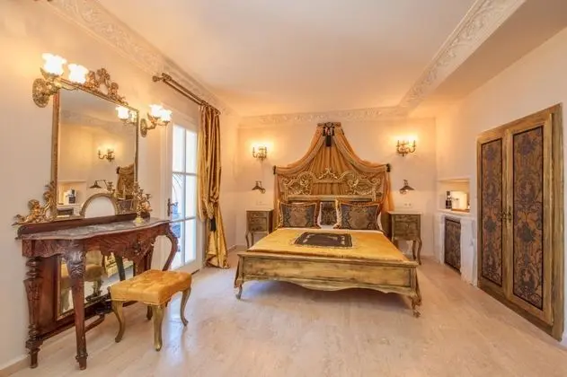 Deluxe Suite, Kısmi Deniz Manzaralı