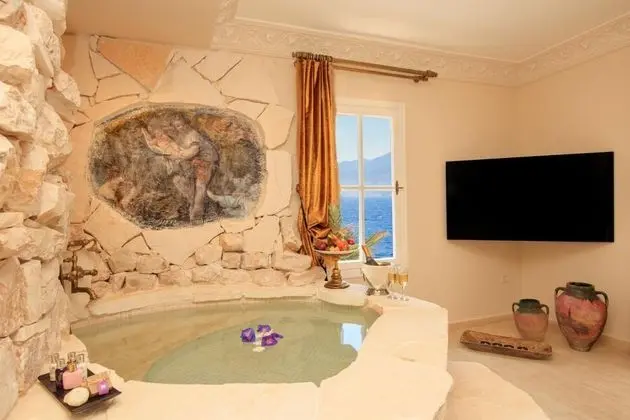 Deluxe Suite, Kısmi Deniz Manzaralı