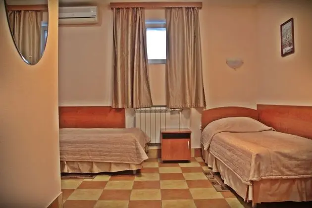 Standard Oda, 2 Tek Kişilik Yatak