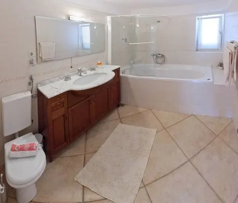 Villa, 5 Yatak Odası