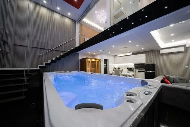 Luxury Çatı Katı (Loft), 2 Yatak Odası, Kişiye Özel Havuzlu