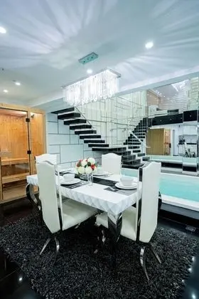 Luxury Çatı Katı (Loft), 2 Yatak Odası, Kişiye Özel Havuzlu